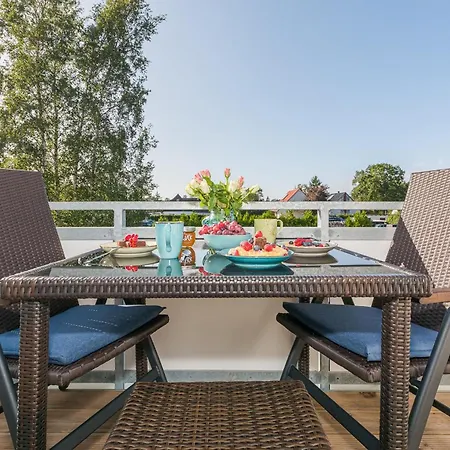 Fischlaender Apartman *